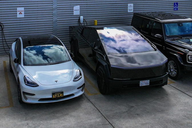 Watch Top Finish Collision Restore a Tesla Model X to Its Original Glory